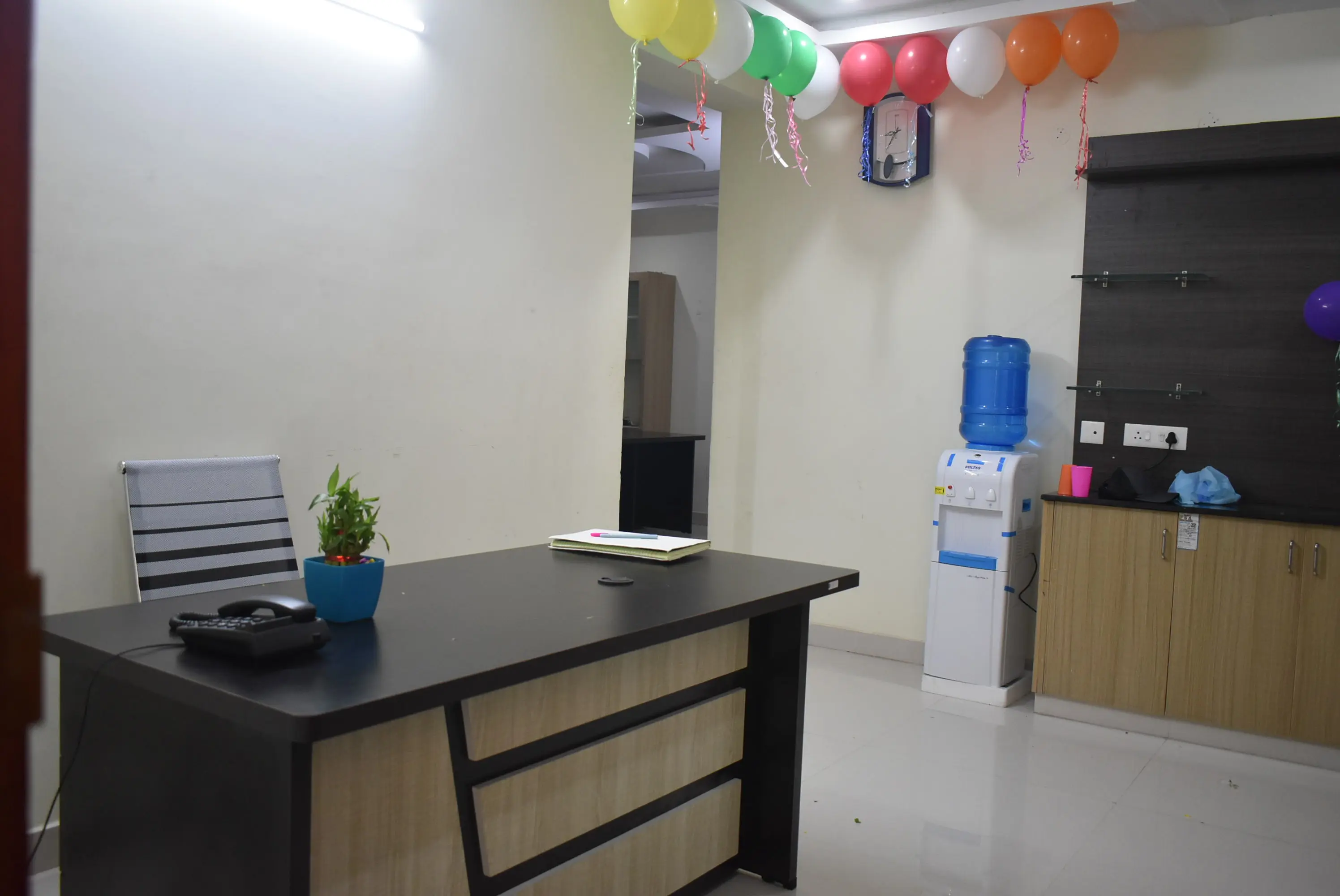 Office Image 0